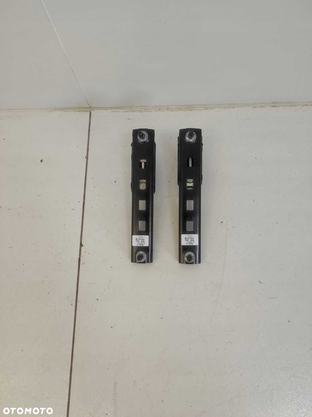 SUWAK REGULACJI WYSOKOŚCI PASA PRAWY LEWY PRZÓD FORD CUSTOM LIFT - 1