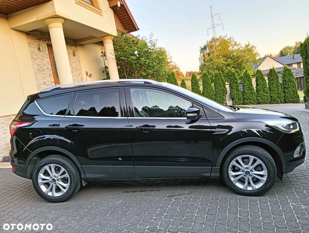Ford Kuga - 9