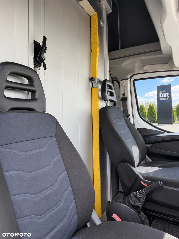 Iveco DAILY 35S14  KONTENER / IZOTERMA , Manual , Idealna Baza Pod Kamper Sklep Obwoźny lub Food Truck, 2019rok - 14
