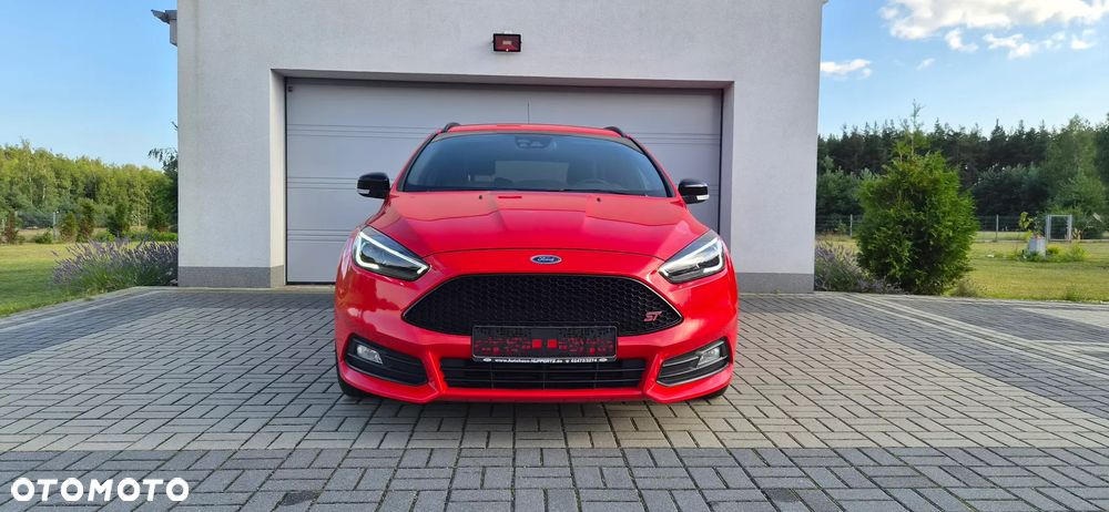 Ford Focus 2.0 EcoBoost ST-2 - 5