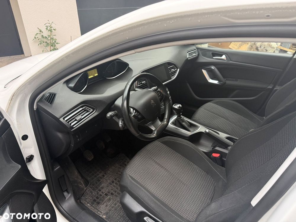 Peugeot 308 1.5 BlueHDi Access S&S - 5