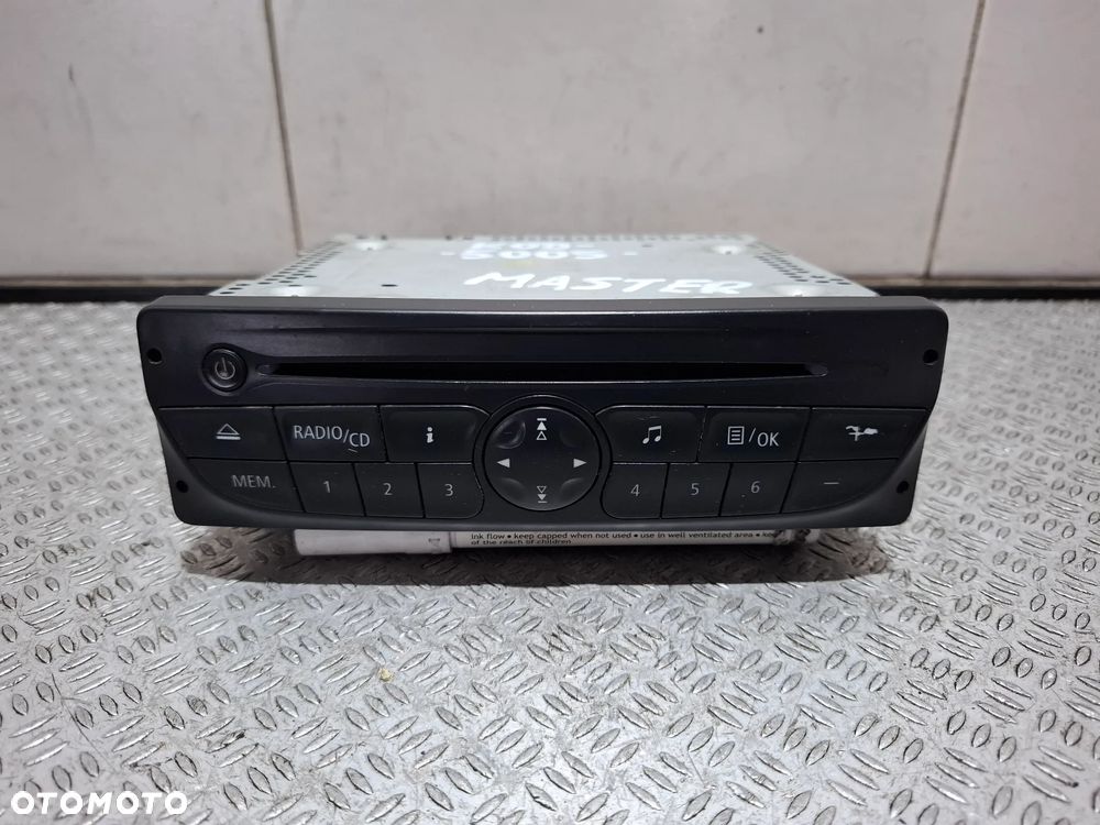 Radio Renault Master III nr 281150049R posiada kod - 1