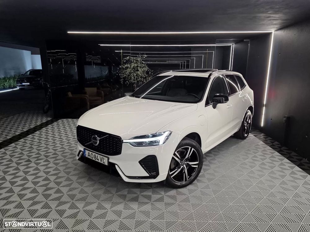 Volvo XC 60 2.0 T6 PHEV R-Design AWD - 2