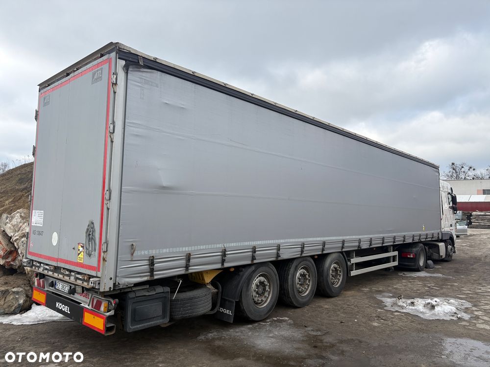 Kögel FIRANKA / 2015r / osie SAF / PODNOSZONA OŚ - 1