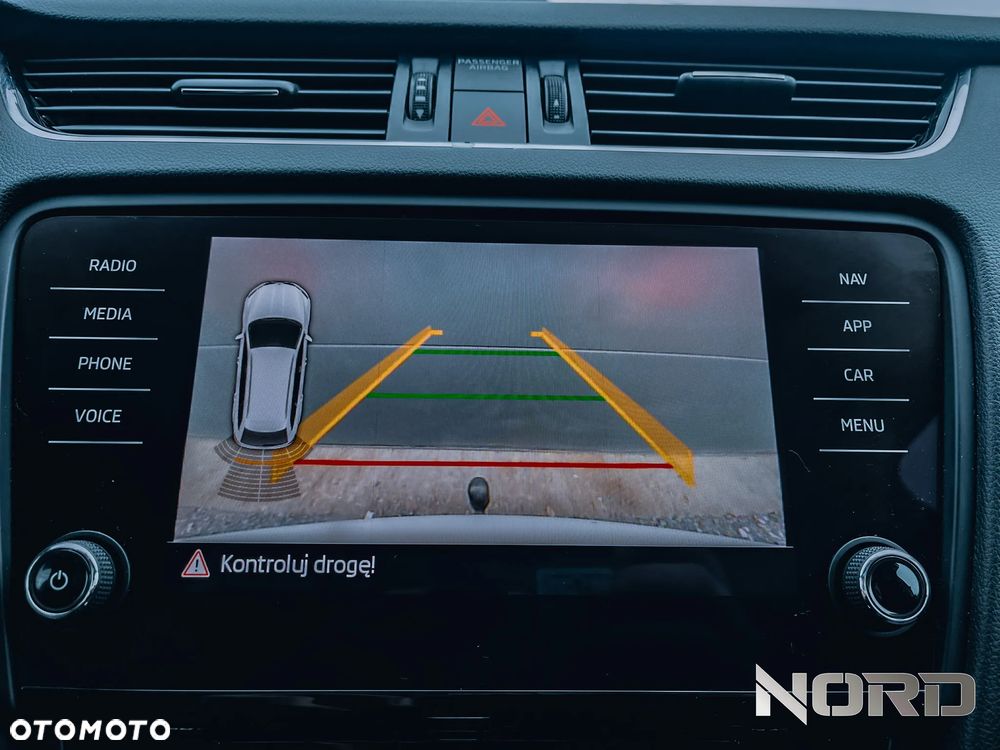 Skoda Octavia 2.0 TDI 4x4 DSG Style - 14