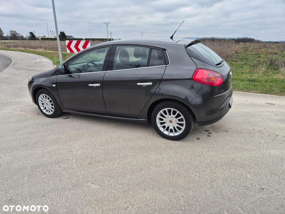 Fiat Bravo 1.4 T-JET 16V Speed - 4