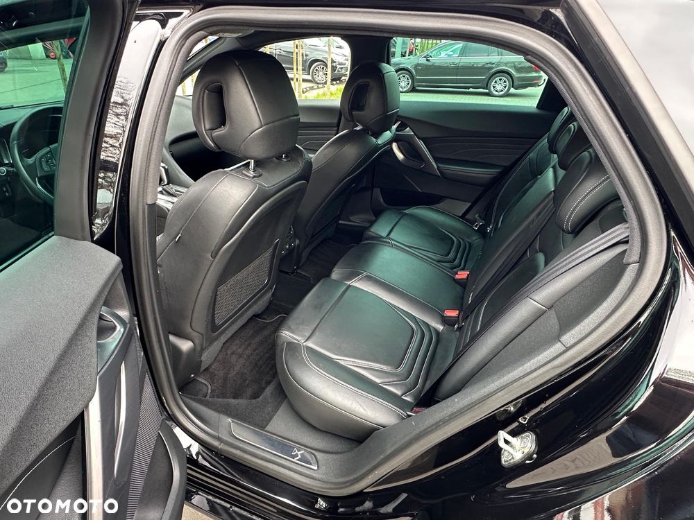DS Automobiles DS 5 - 24