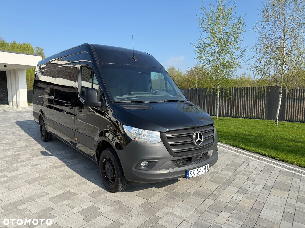 Mercedes-Benz Sprinter - 9