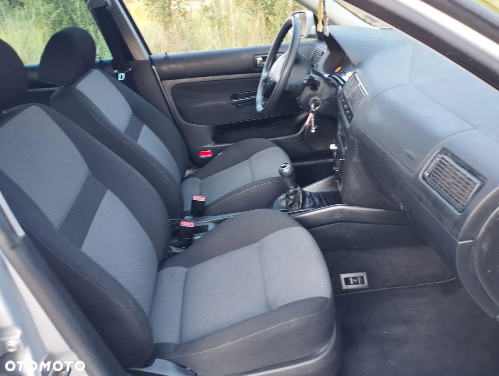 Volkswagen Golf Variant 1.4 Ocean - 16