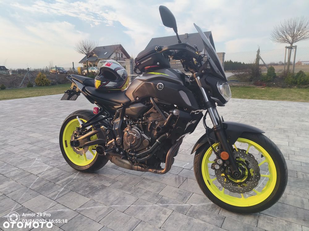 Yamaha MT - 4