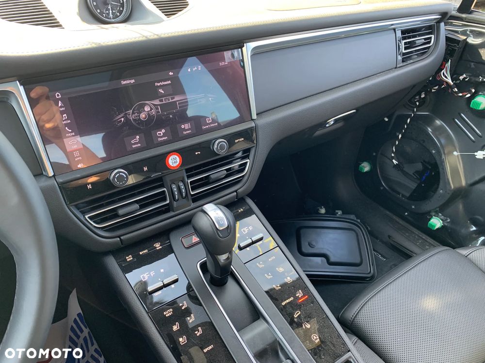 Porsche Macan PDK - 17