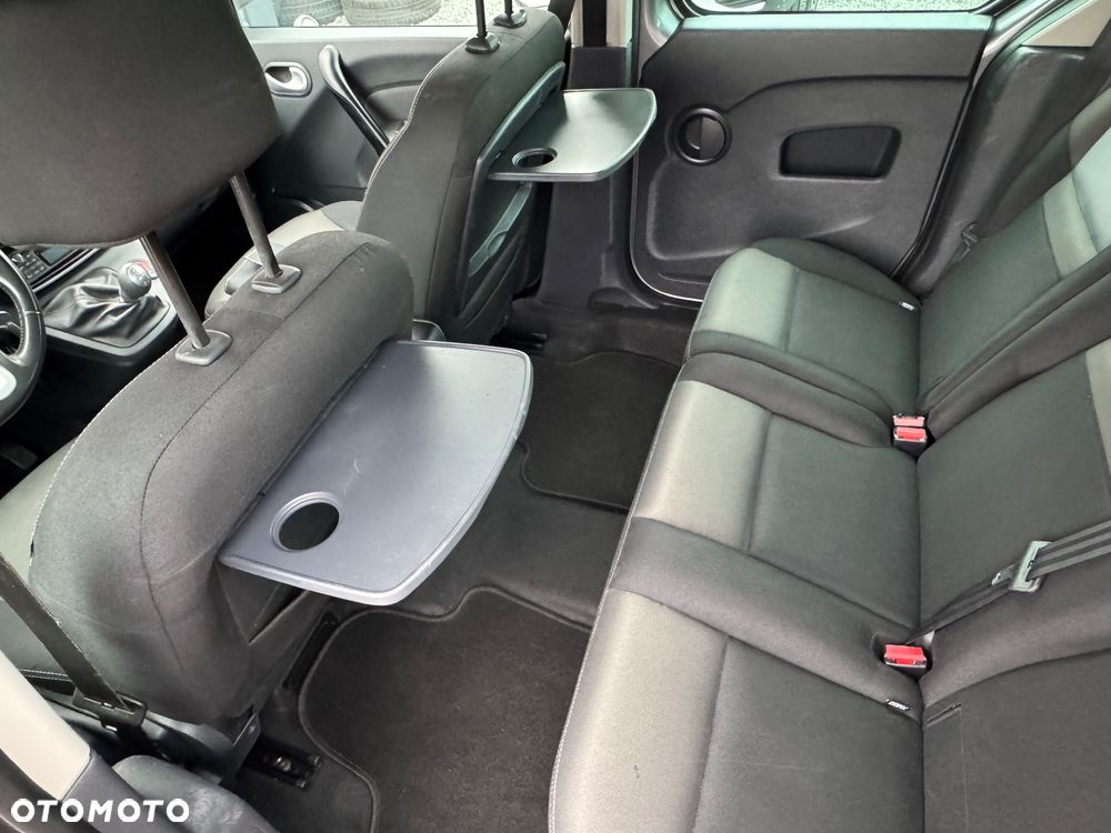 Renault Kangoo BLUE dCi 95 LIMITED - 29