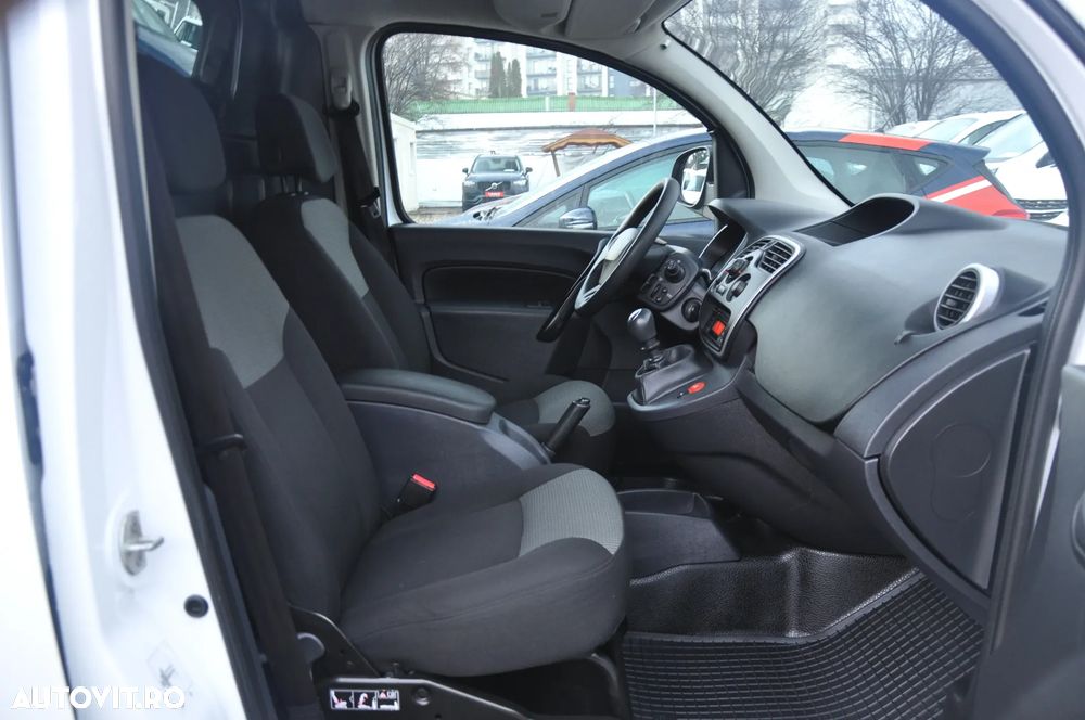 Renault Kangoo L2H1 Van - 13