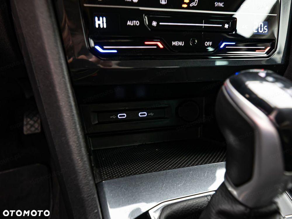 Volkswagen Tiguan 1.5 TSI EVO Elegance DSG - 19