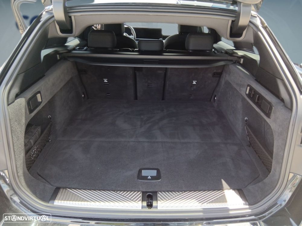 BMW 530 e Pack Desportivo M - 23