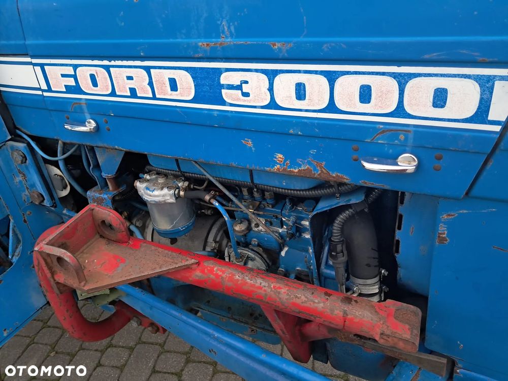 Ford 3000 - 41