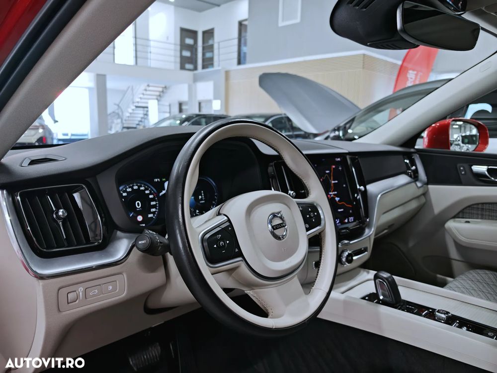 Volvo XC 60 T6 AWD Recharge Geartronic Inscription - 7