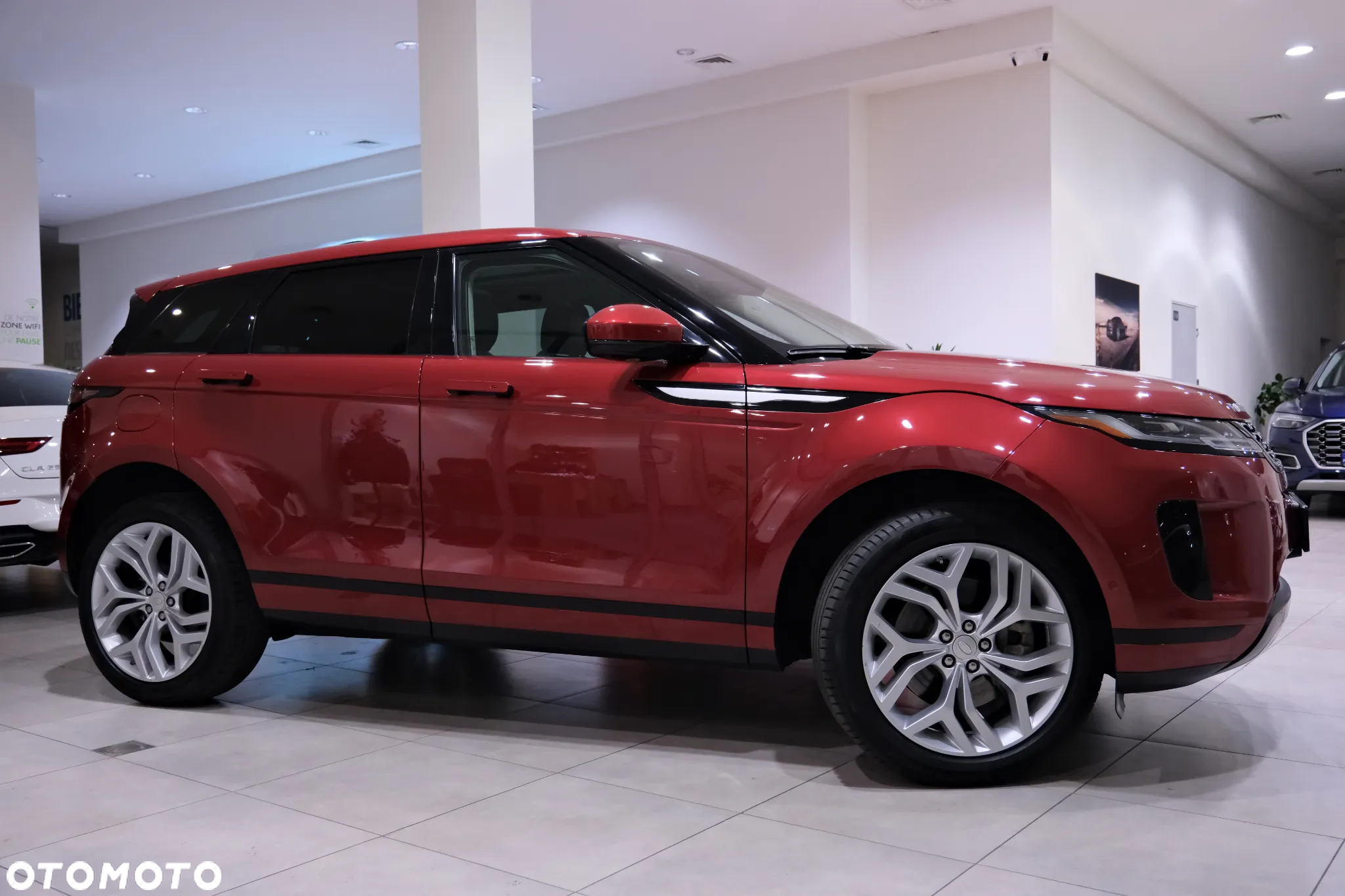 Land Rover Range Rover Evoque P250 - 3