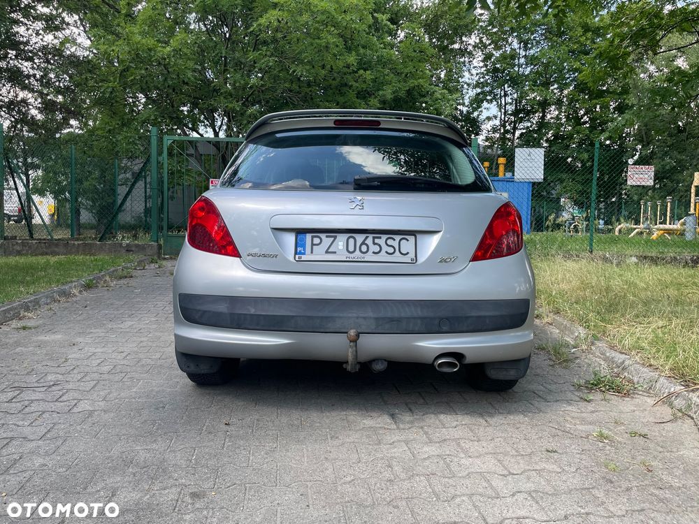 Peugeot 207 110 HDi FAP (Blue Lion) Sport - 5