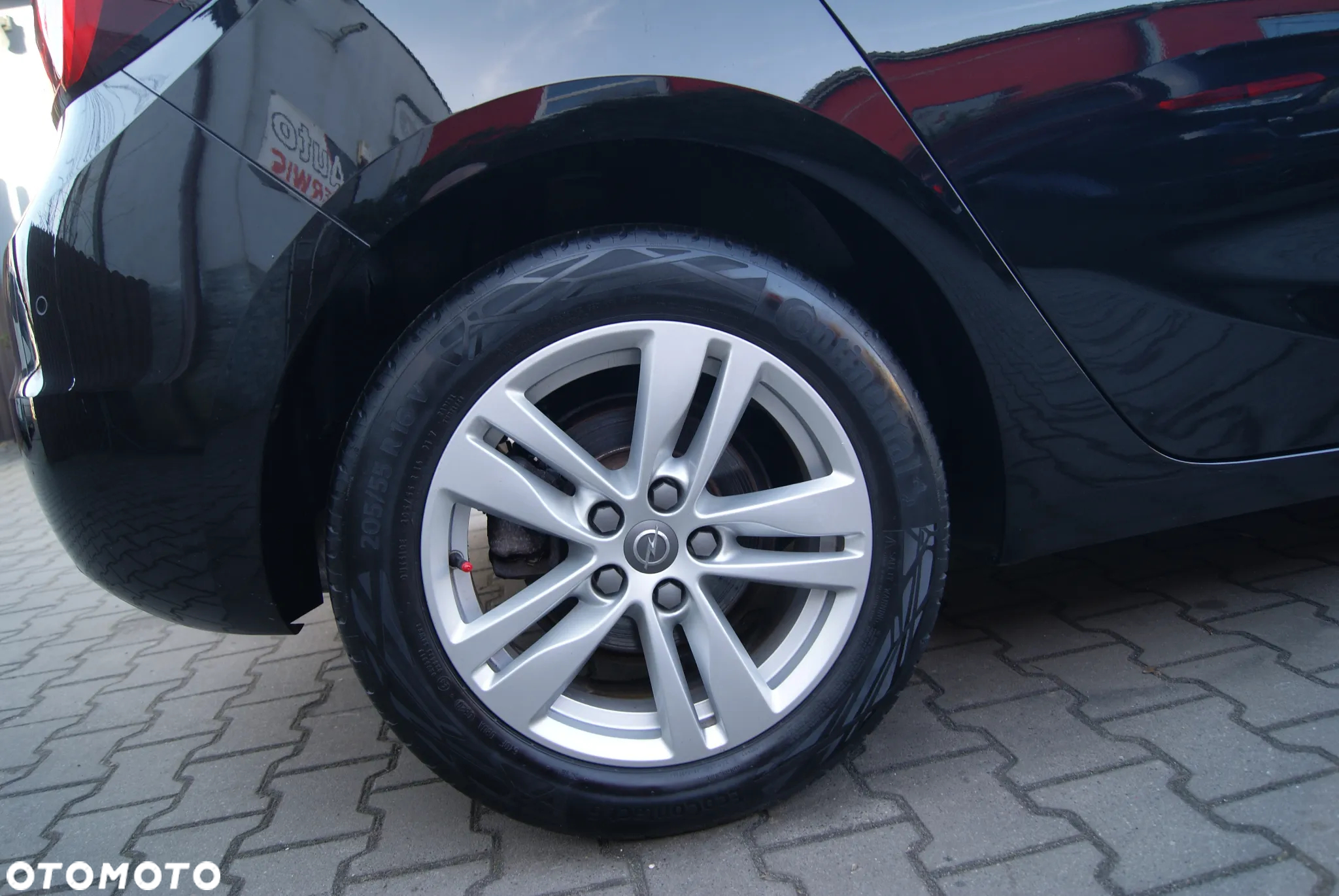 Opel Astra V 1.2 T GS Line S&S - 40