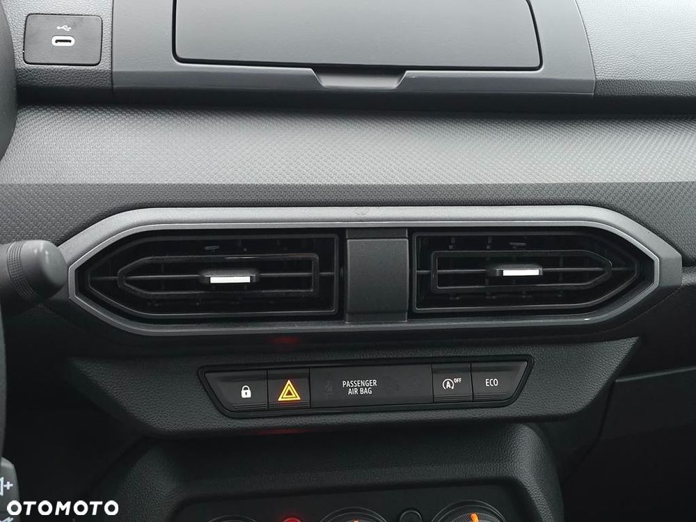 Dacia Jogger 1.0 TCe Essential LPG 7os - 21