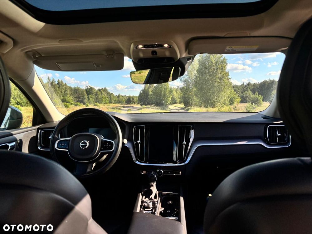 Volvo S60 T6 AWD Momentum Pro - 12