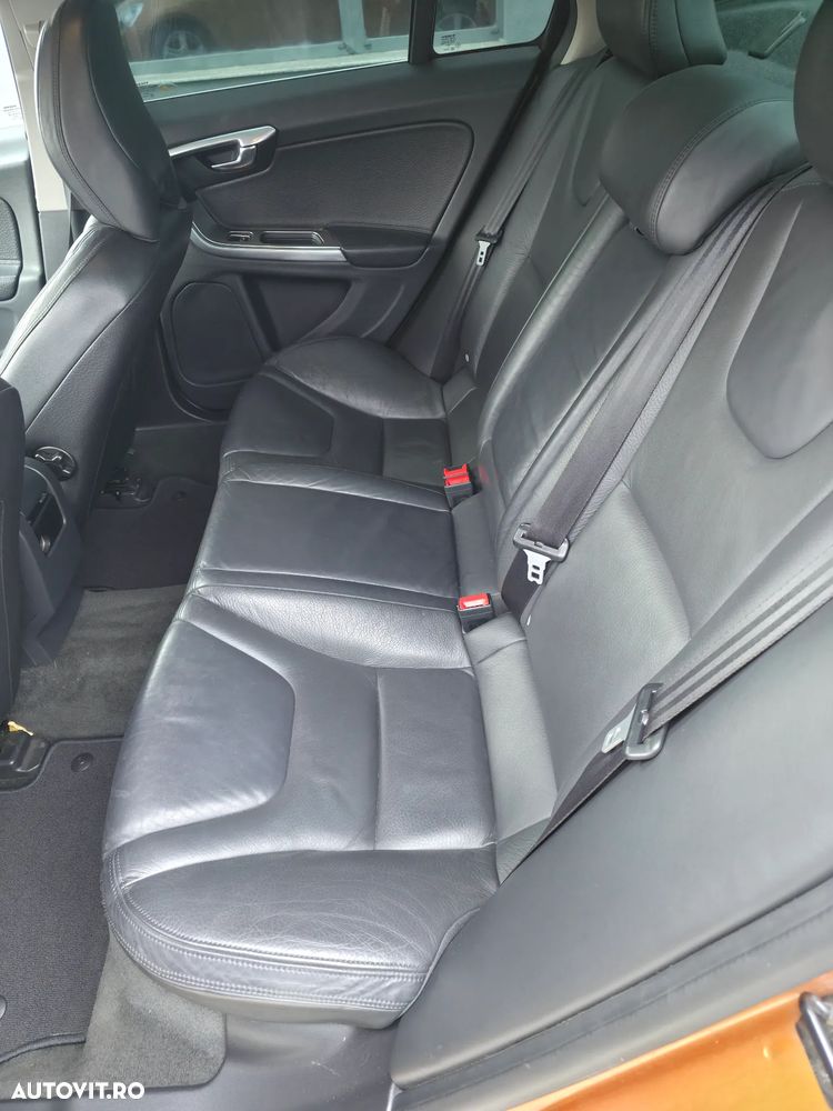 Volvo S60 D3 Geartronic Kinetic - 7