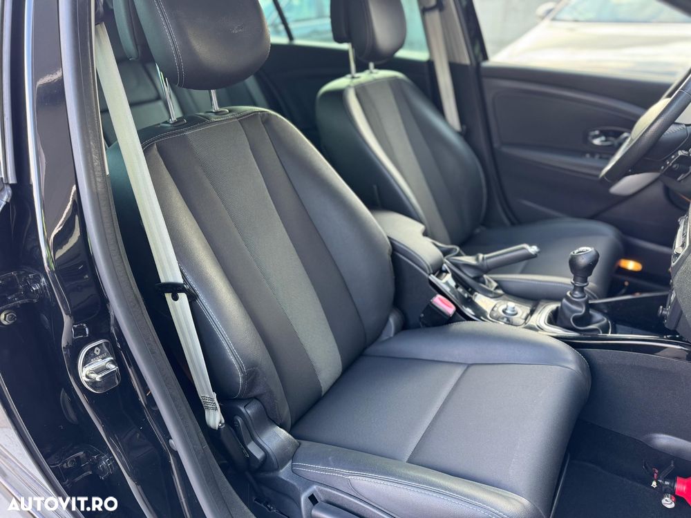 Renault Megane ENERGY dCi 110 Start & Stop Bose Edition - 7