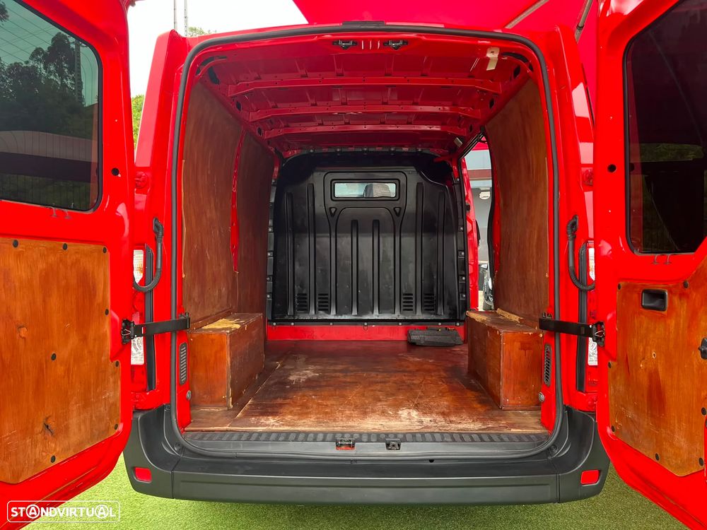 Renault Master | 2.3 DCI | 3 Lug. - 5