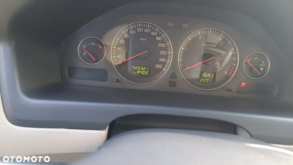 Volvo S60 2.4D5 '80' - 9