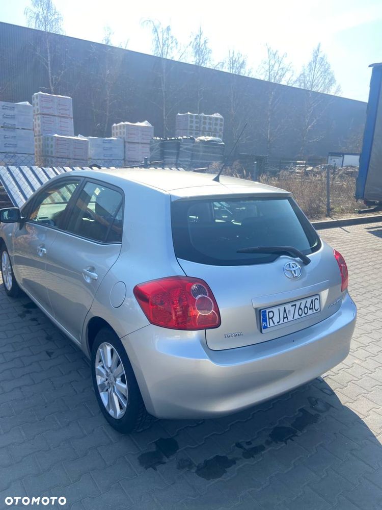 Toyota Auris 1.6 VVT-i Sol MM - 3