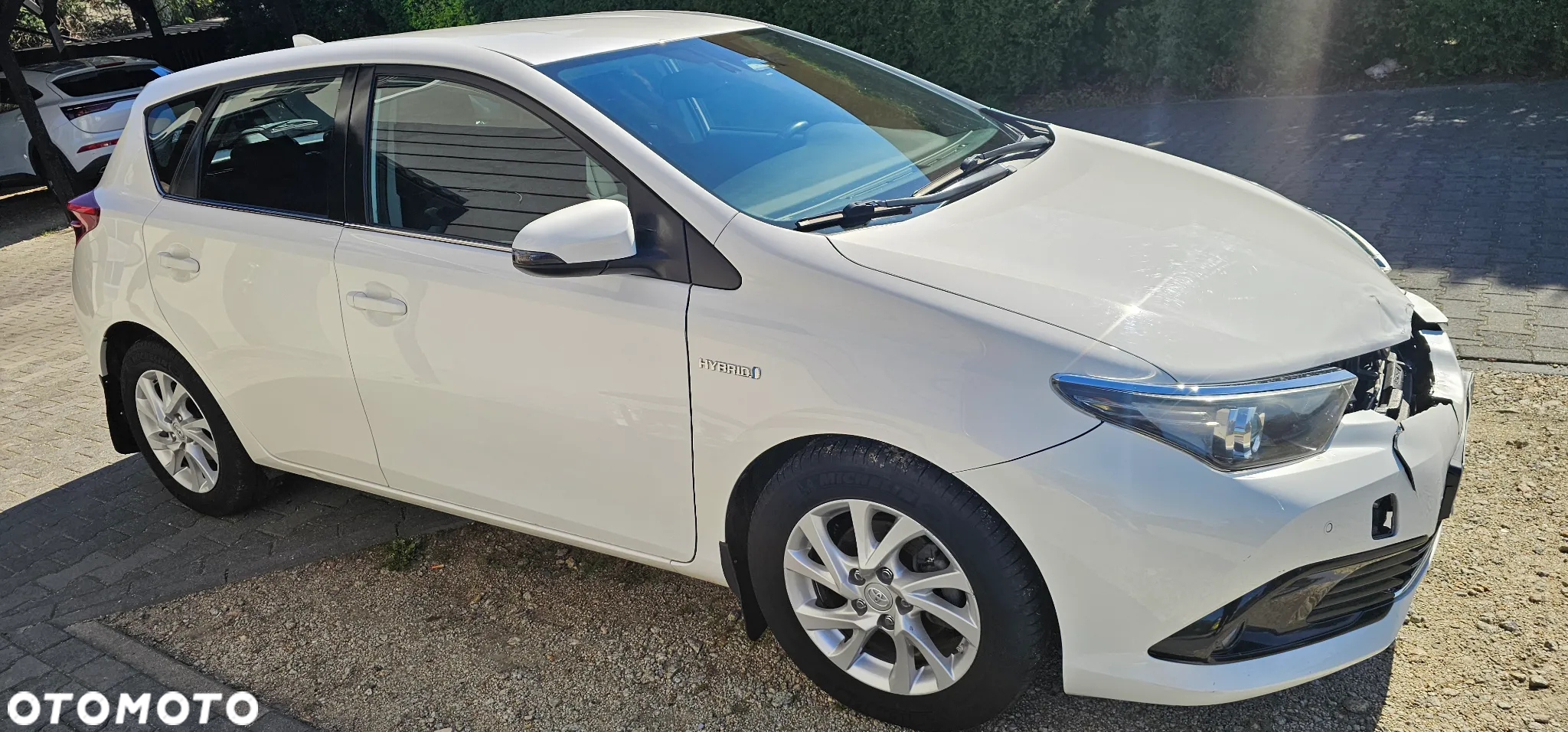 Toyota Auris Hybrid 135 Prestige - 9
