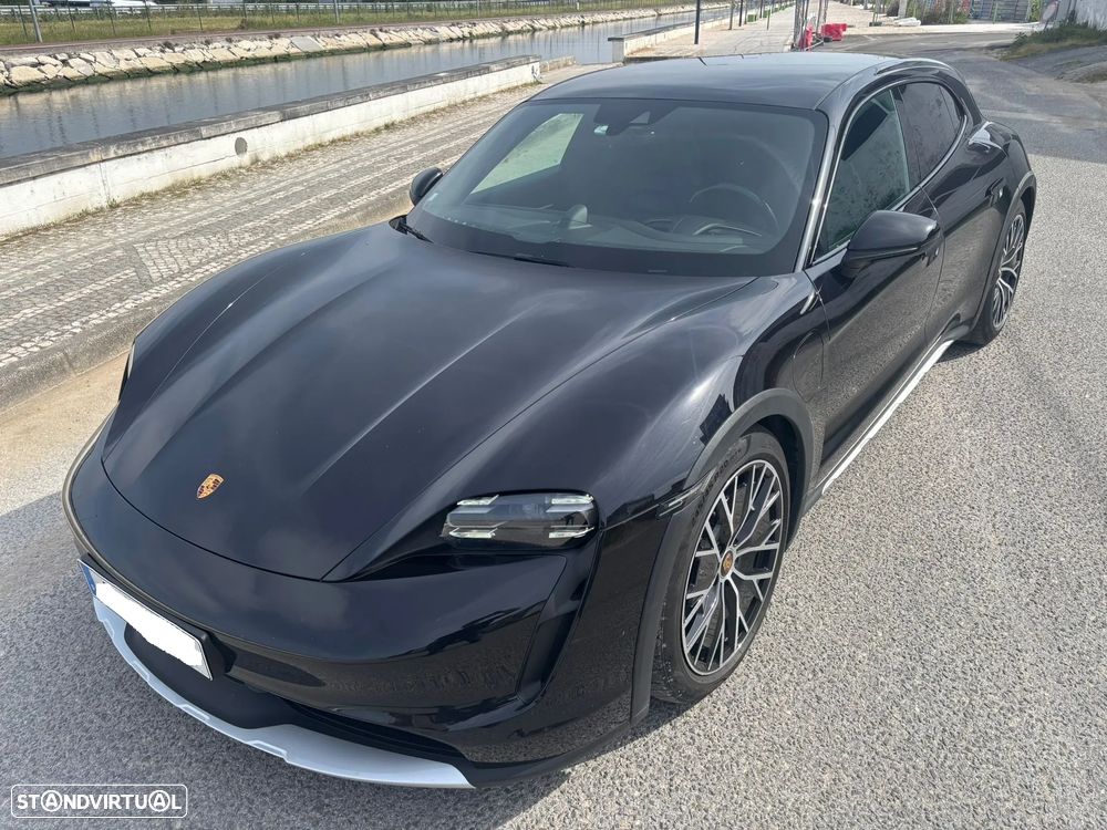 Porsche Taycan Cross Turismo 4 - 4