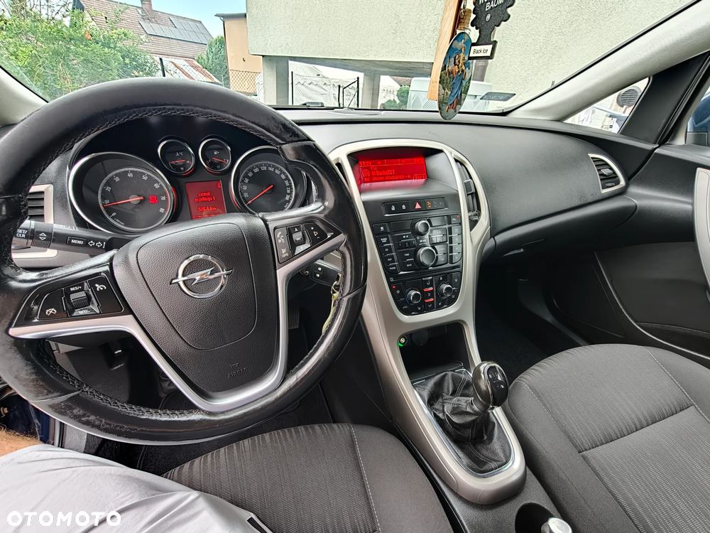 Opel Astra - 6