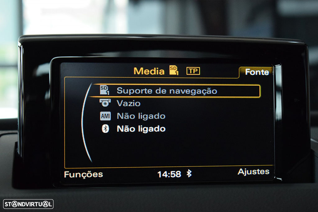 Audi Q3 2.0 TDI Sport - 23