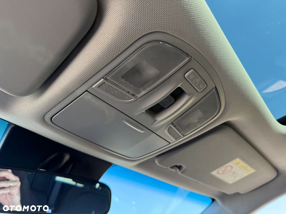 Hyundai i30 1.6 CRDI DCT Intro - 22