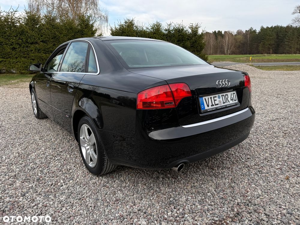 Audi A4 Limousine 2 - 4