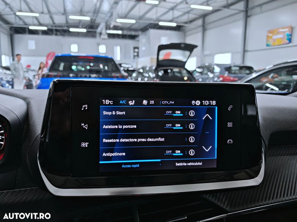 Peugeot 2008 PureTech 130 EAT8 Allure - 14