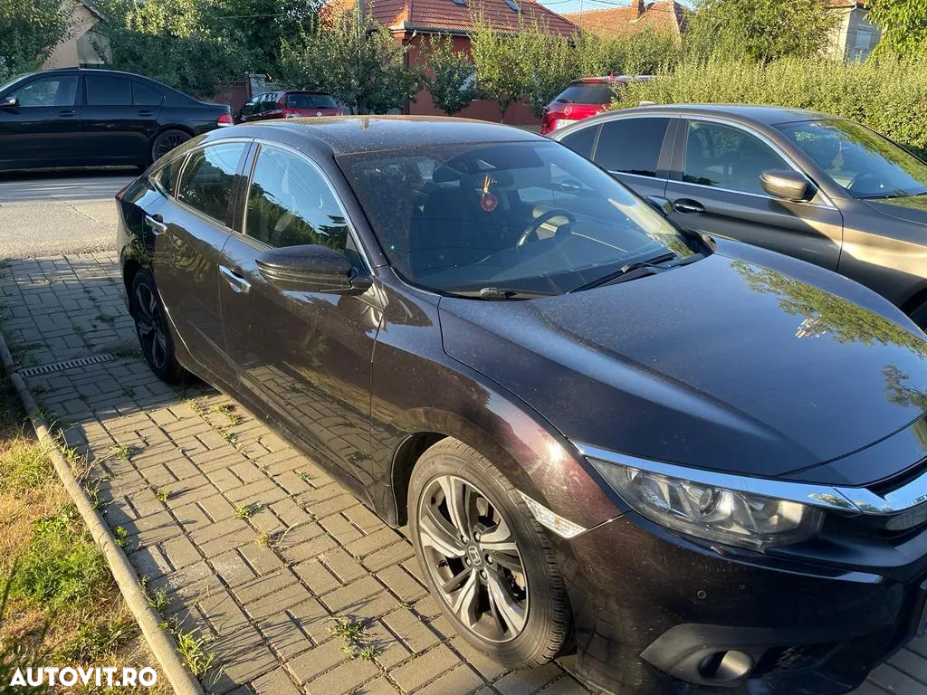 Honda Civic Sedan 1.5 VTEC Turbo CVT Executive - 3