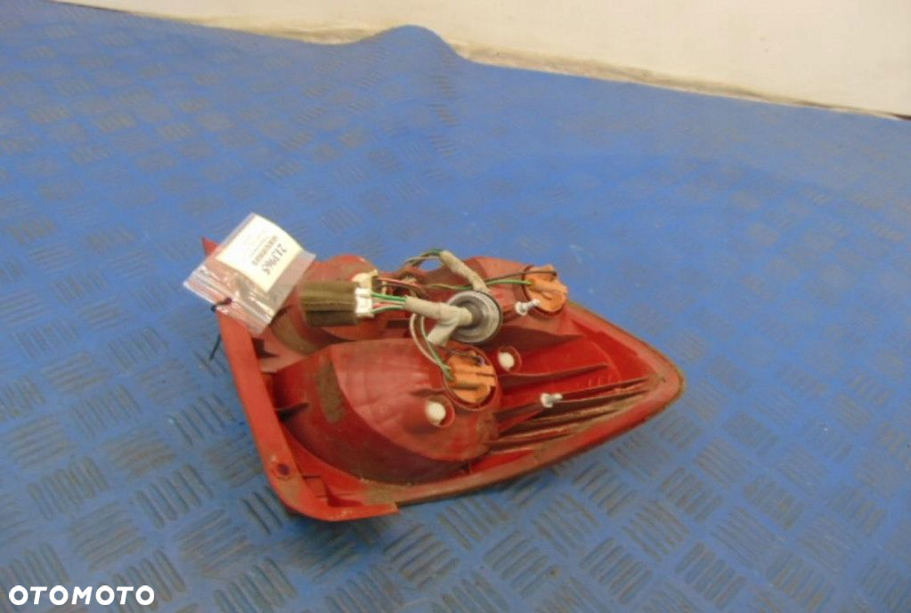 HYUNDAI GETZ LAMPA TYLNA PRAWA HB - 5