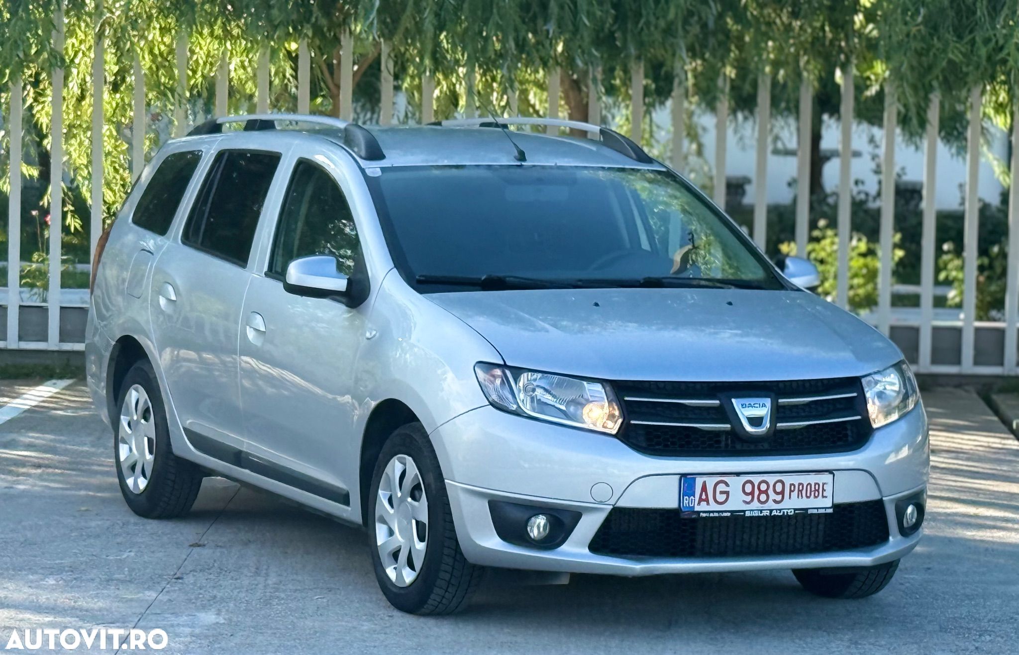 Dacia Logan 0.9 90CP Ambiance - 1