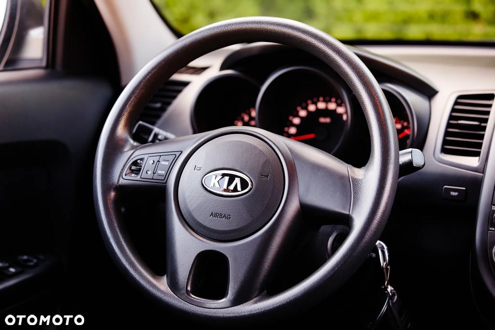 Kia Soul 1.6 CRDI M - 19