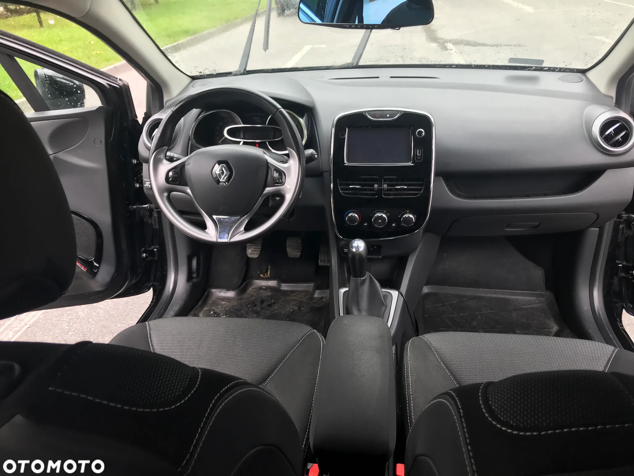 Renault Clio - 14