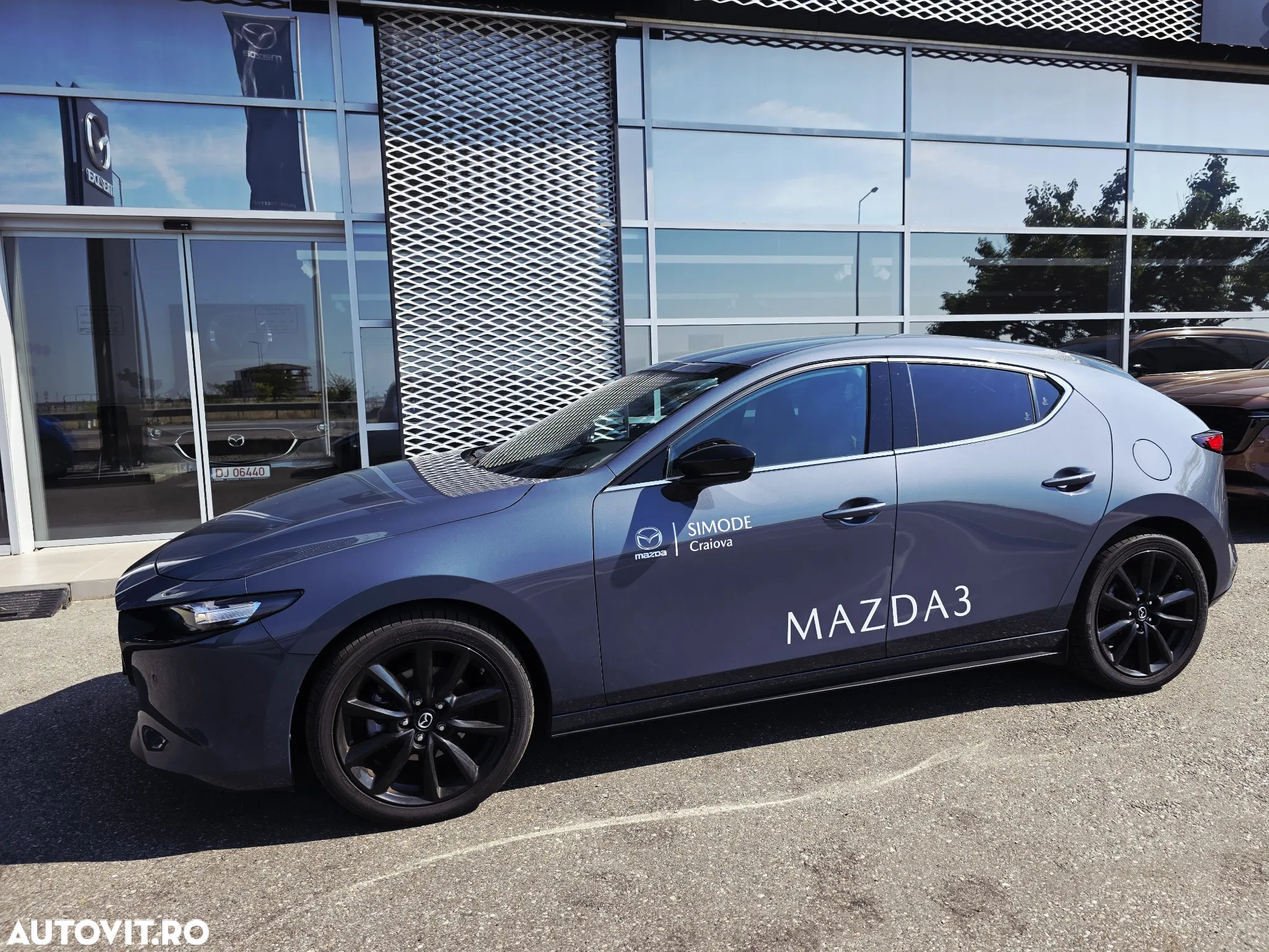 Mazda 3 e-SKYACTIV-X 186 M HYBRID NAGISA - 2