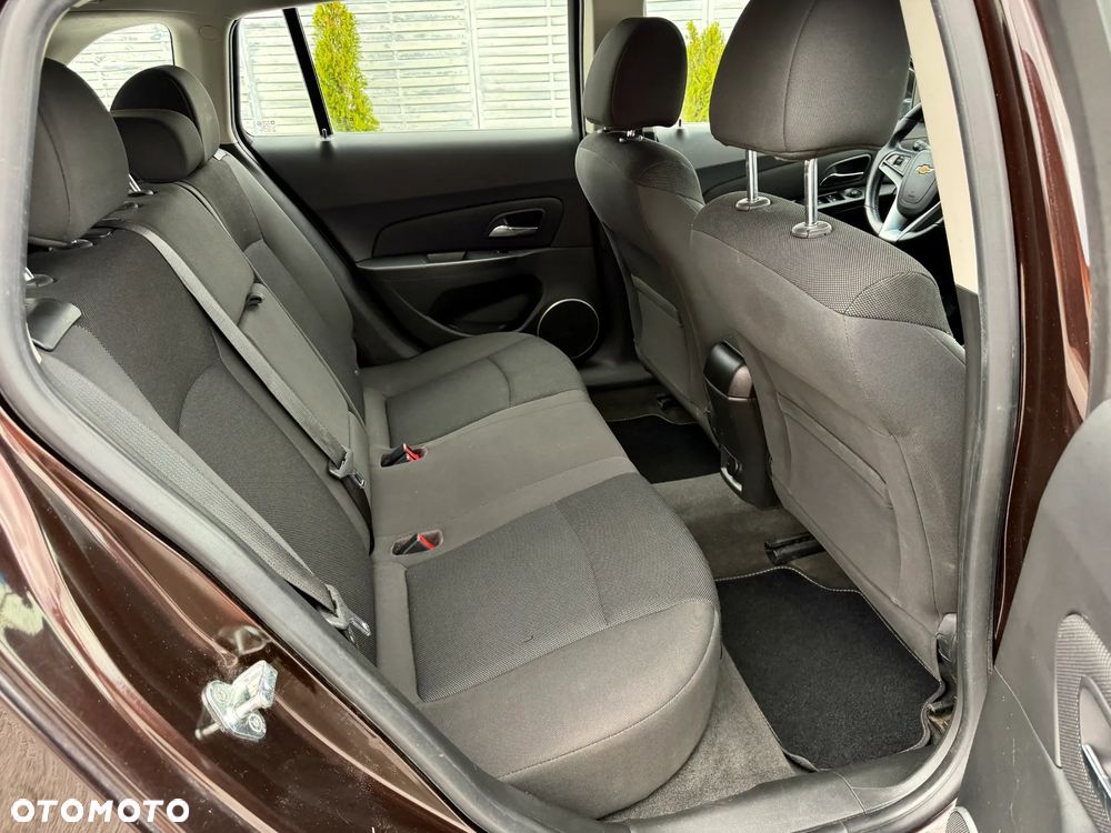 Chevrolet Cruze 1.4 T LT - 18