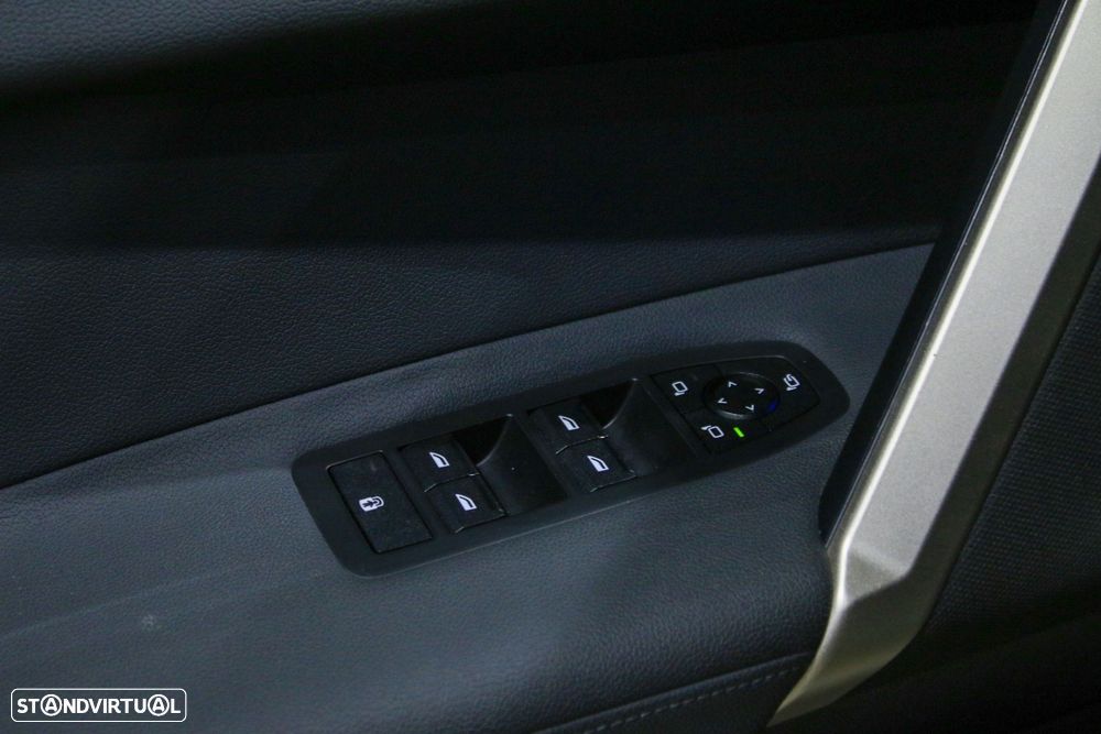 BMW iX xDrive 40 Pack Desportivo - 26