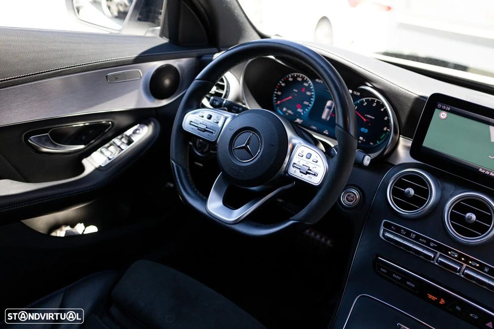 Mercedes-Benz C 300 de AMG Line - 26