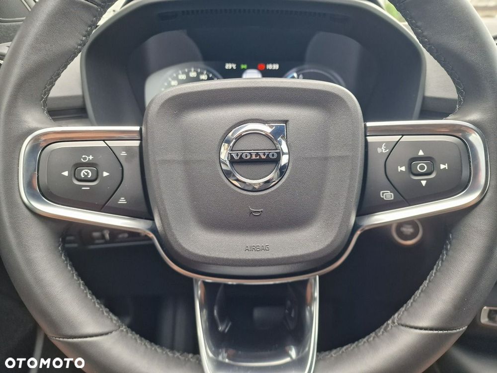 Volvo XC 40 T4 Plug-In Hybrid Core - 36