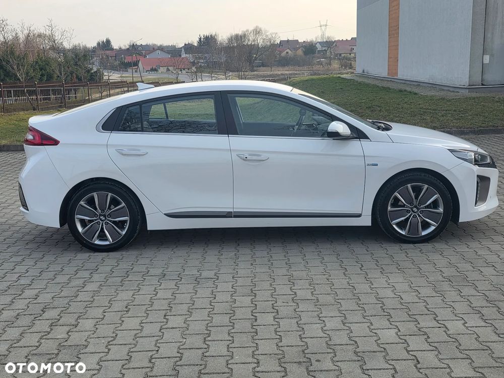 Hyundai IONIQ Plug-in hybrid Premium - 3