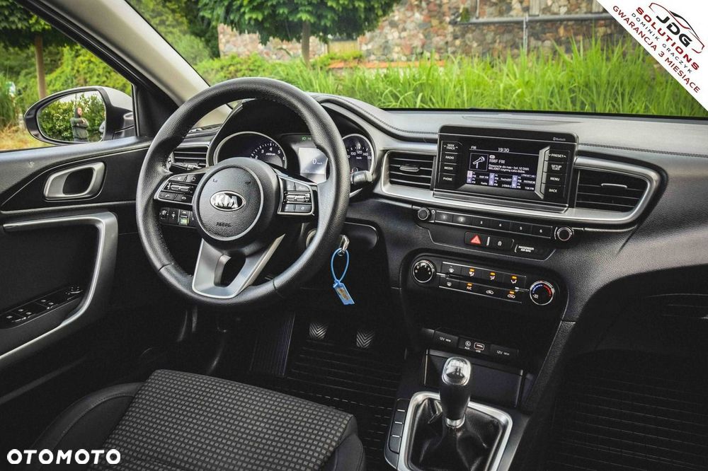 Kia Ceed 1.4 M - 27